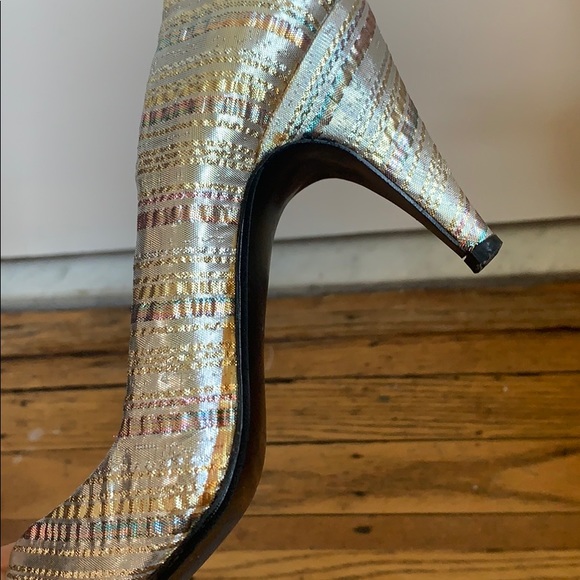 J. Renée Silver Heels - Picture 7 of 7